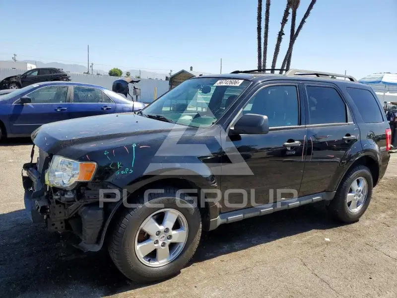 2012 Ford ESCAPE photo