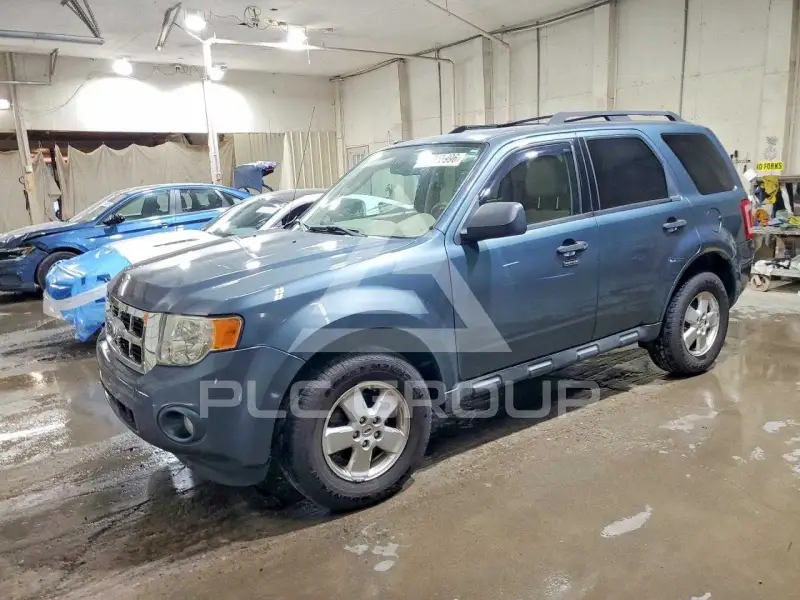 2012 Ford ESCAPE photo