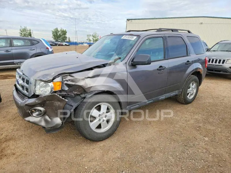2012 Ford ESCAPE photo