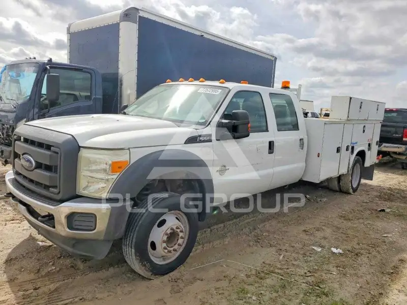 2012 Ford F-550 фото