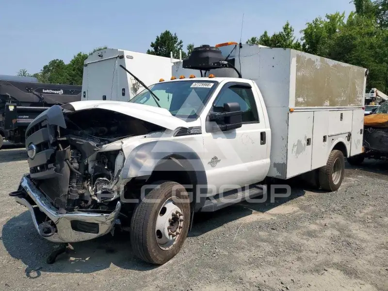 2012 Ford F-550 photo