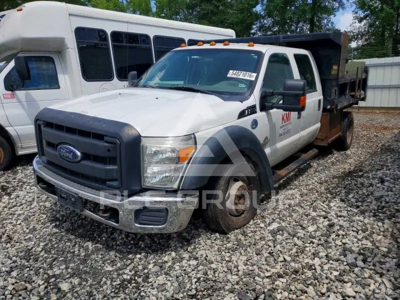 2012 Ford F-550 фото