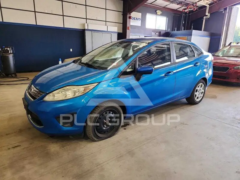 2012 Ford FIESTA фото