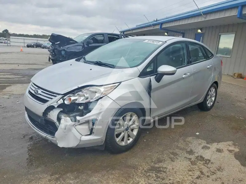 2012 Ford FIESTA фото