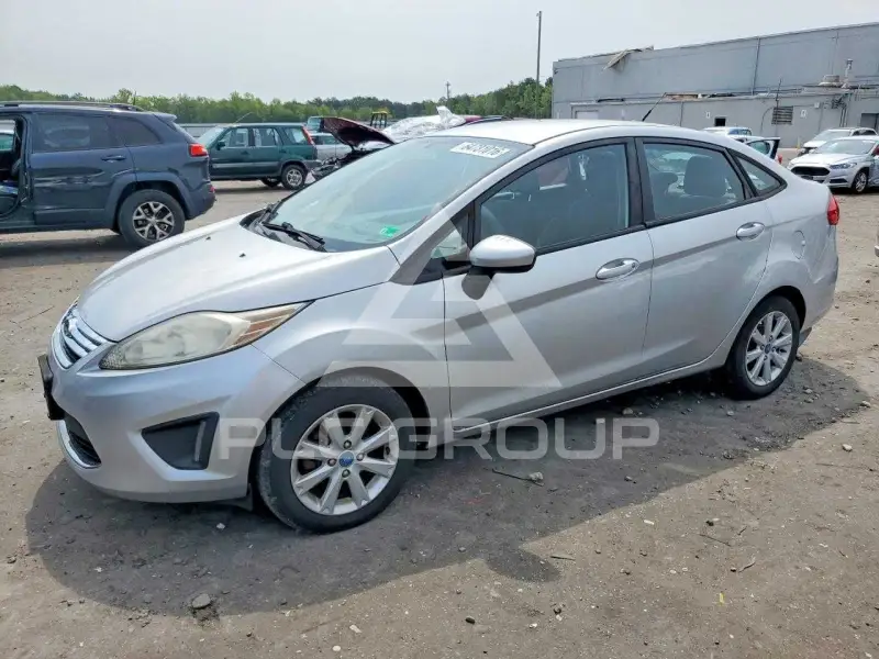 2012 Ford FIESTA photo