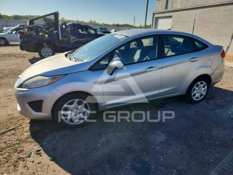 2012 Ford FIESTA photo