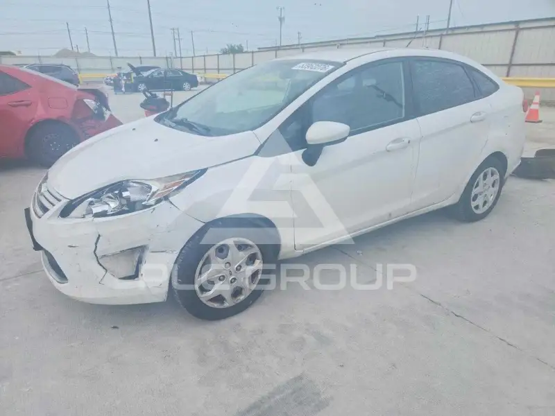 2012 Ford FIESTA photo