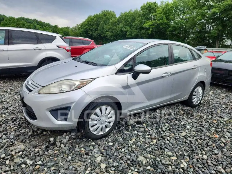 2012 Ford FIESTA фото