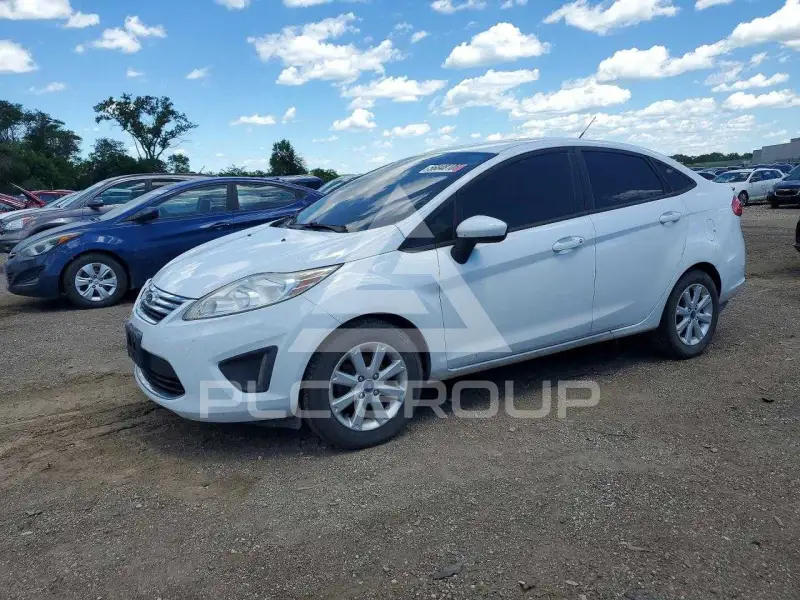 2012 Ford FIESTA фото