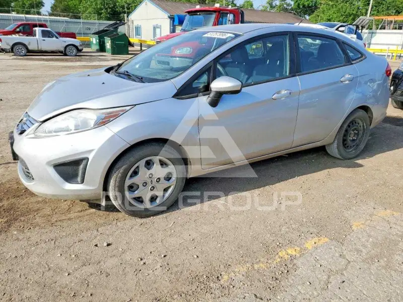 2012 Ford FIESTA фото