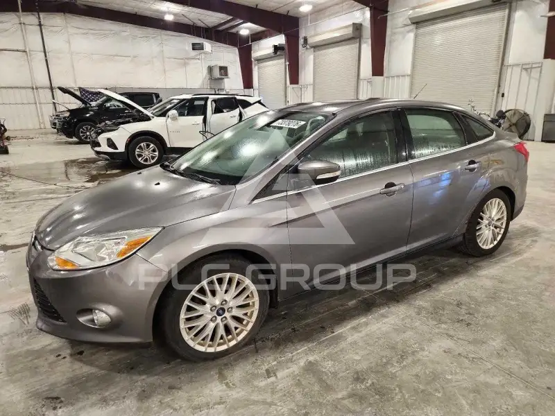 2012 Ford FOCUS фото