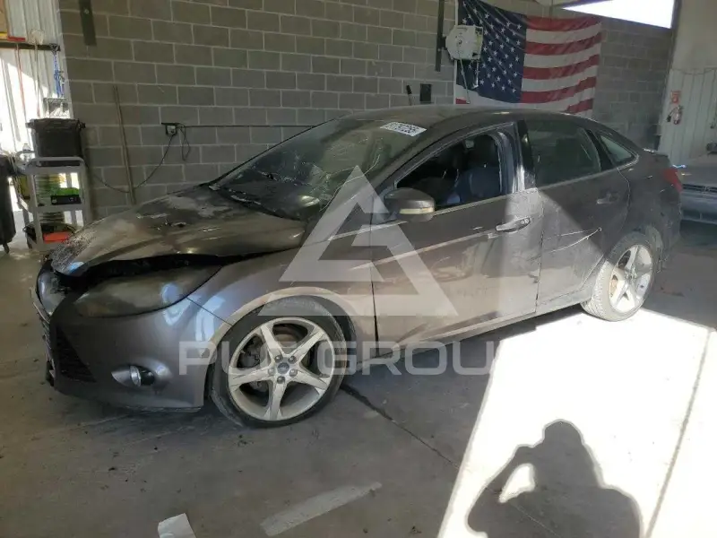 2012 Ford FOCUS фото