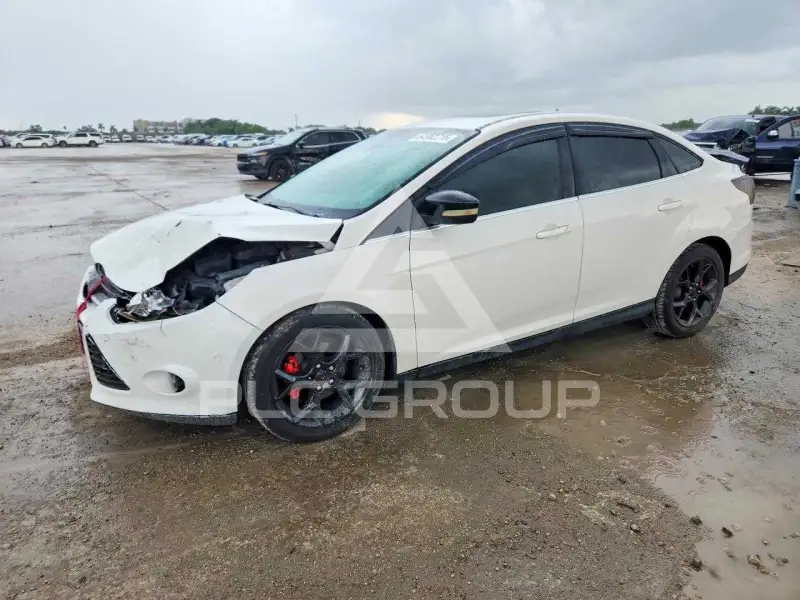 2012 Ford FOCUS фото