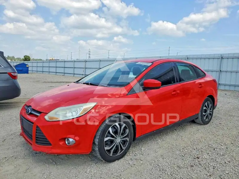 2012 Ford FOCUS photo