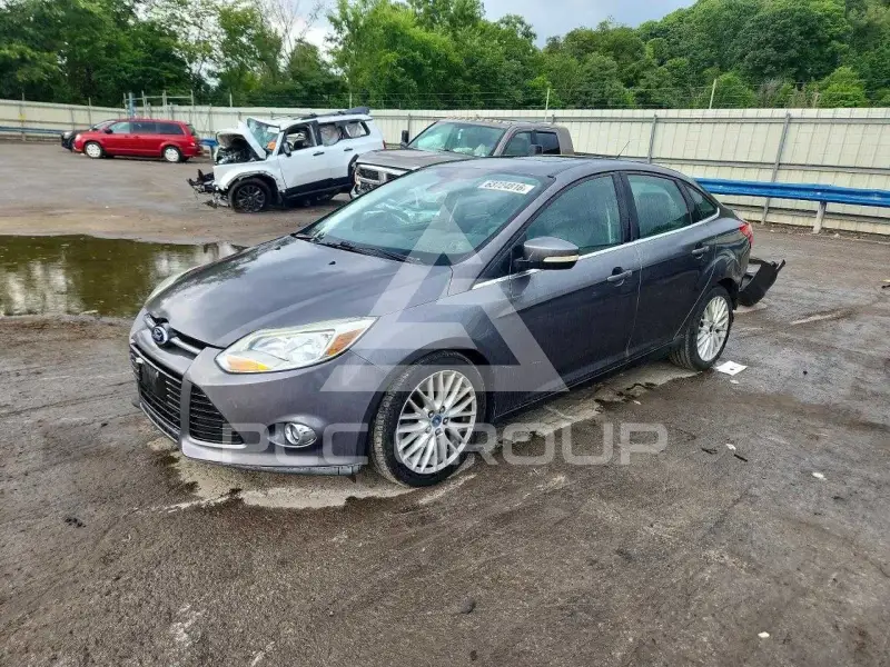 2012 Ford FOCUS photo