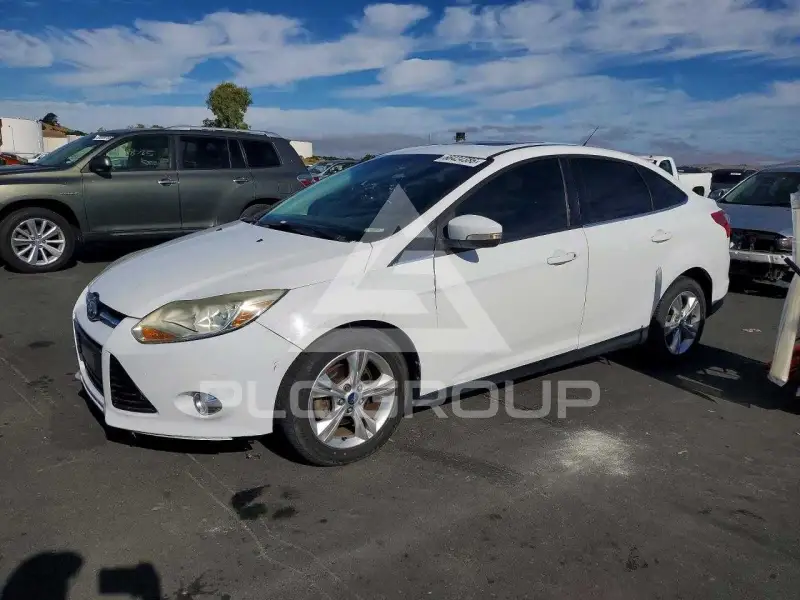 2012 Ford FOCUS фото
