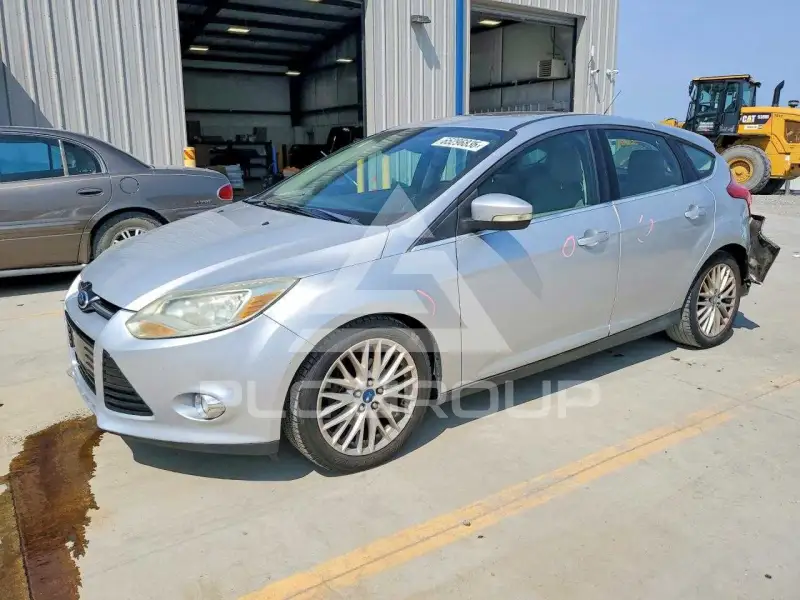 2012 Ford FOCUS photo