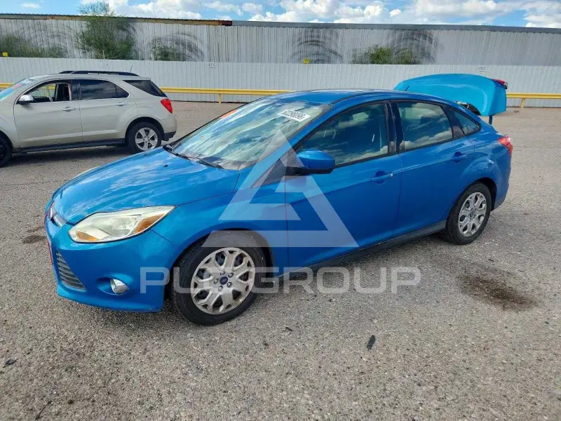 2012 Ford FOCUS photo