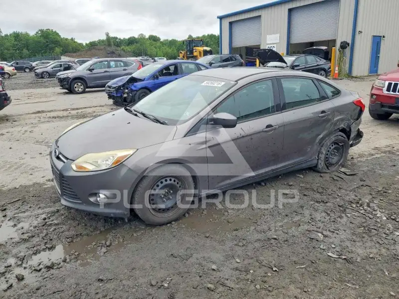 2012 Ford FOCUS photo