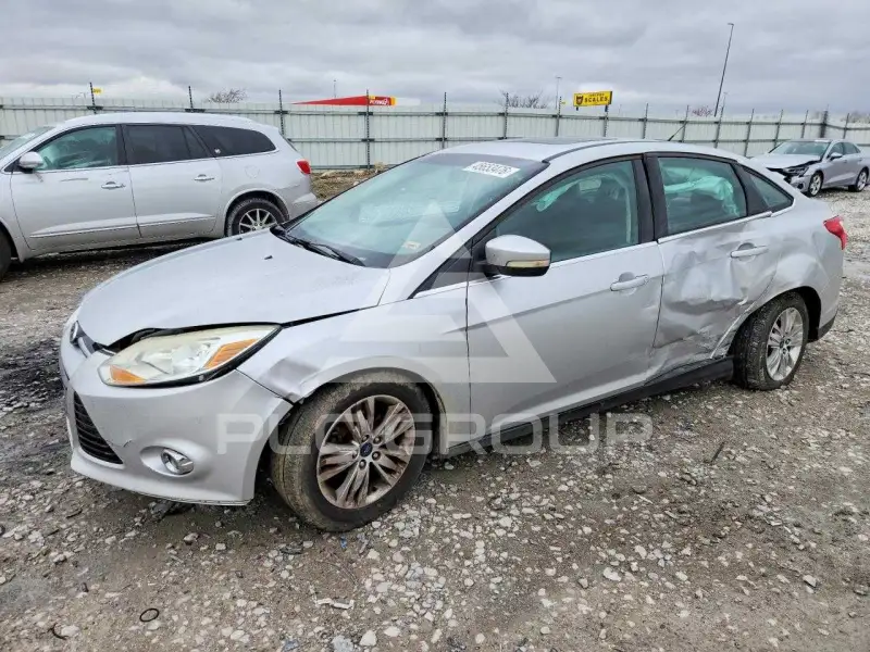 2012 Ford FOCUS photo