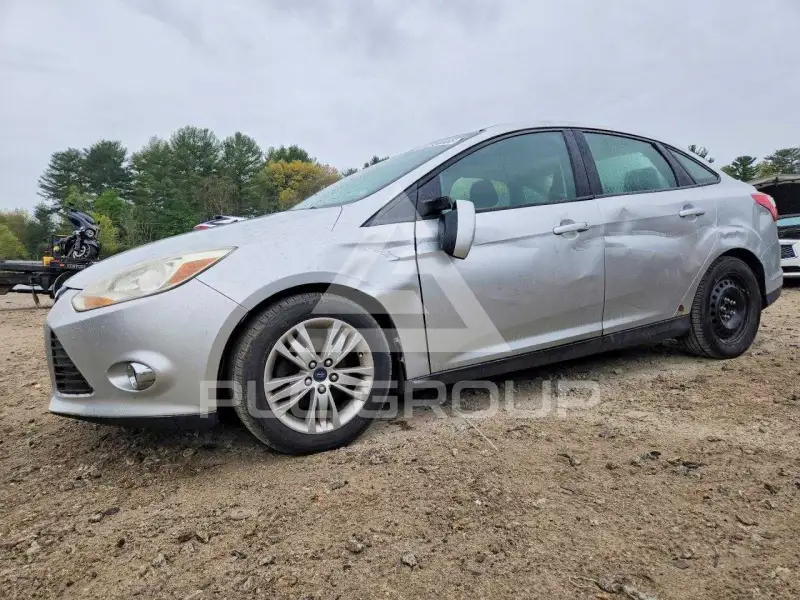 2012 Ford FOCUS photo