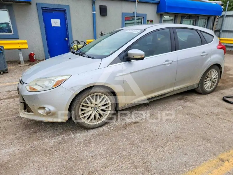 2012 Ford FOCUS photo