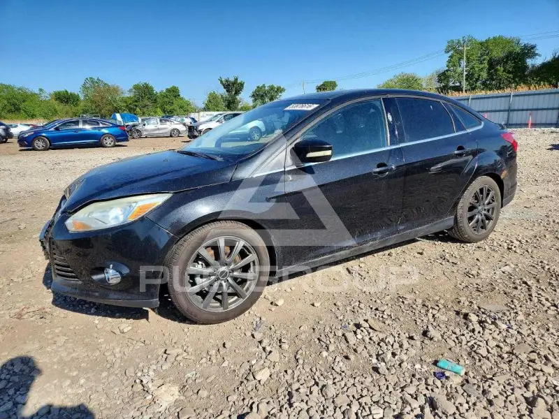 2012 Ford FOCUS photo