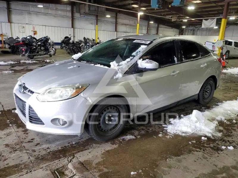 2012 Ford FOCUS фото