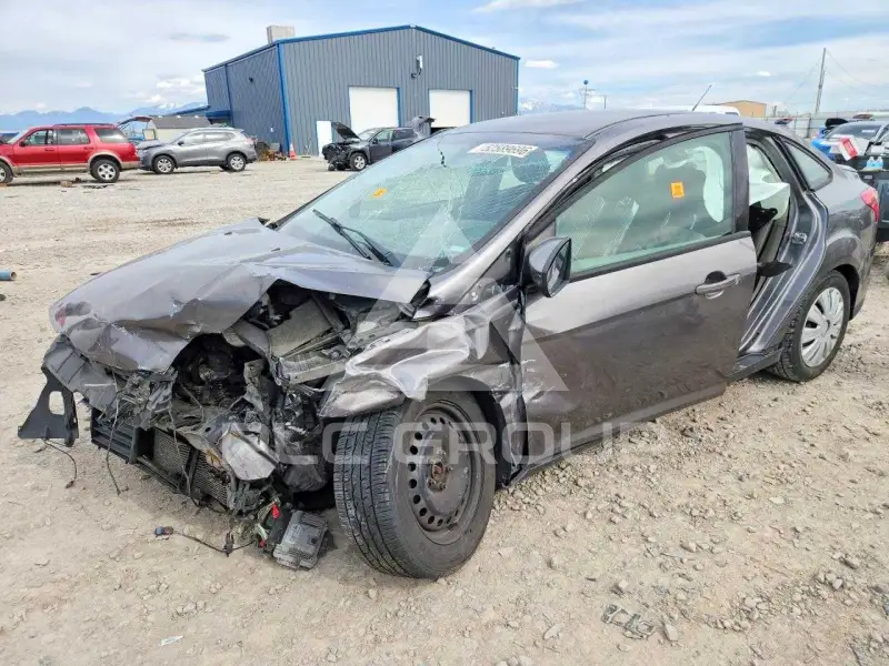 2012 Ford FOCUS photo