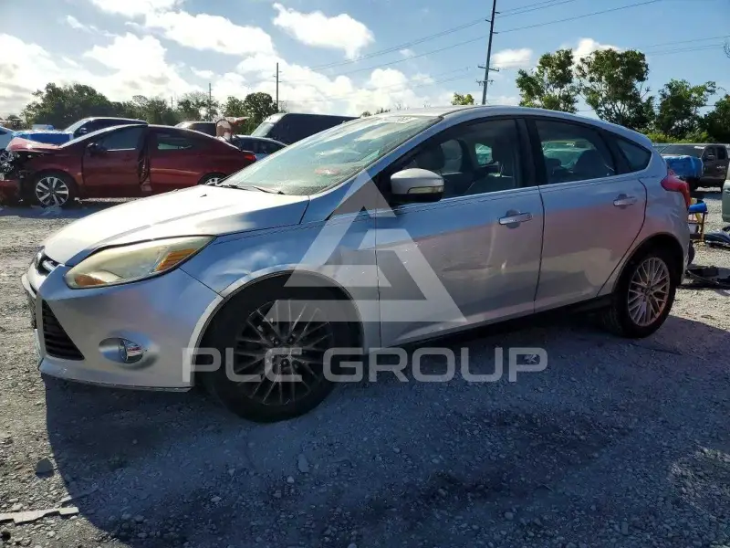 2012 Ford FOCUS фото
