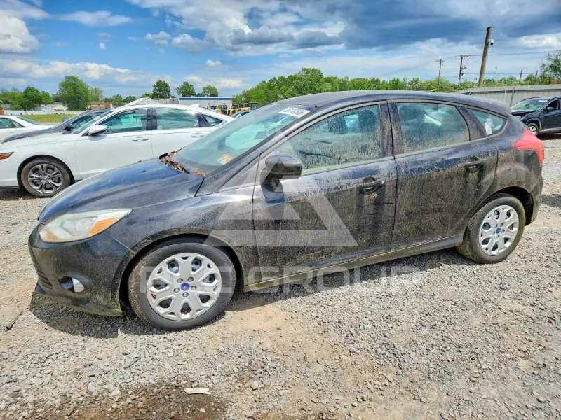 2012 Ford FOCUS photo