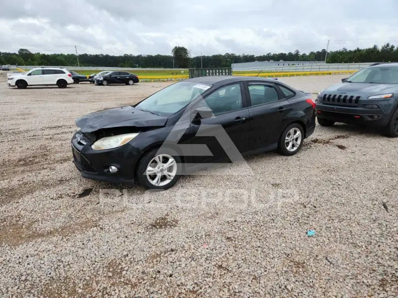 2012 Ford FOCUS photo