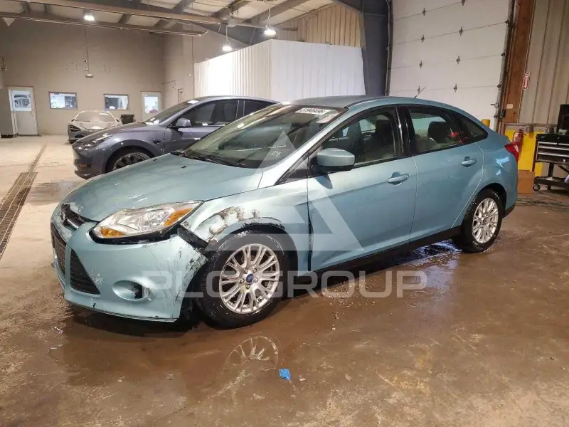 2012 Ford FOCUS photo