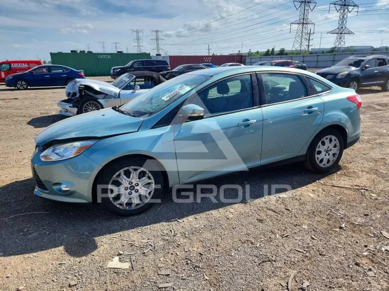 2012 Ford FOCUS фото