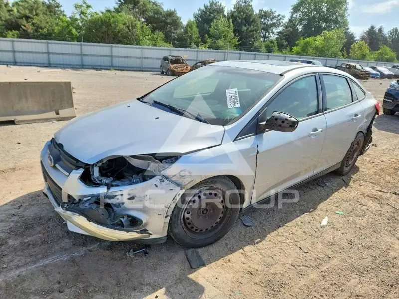 2012 Ford FOCUS фото