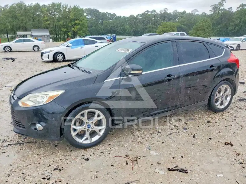 2012 Ford FOCUS photo