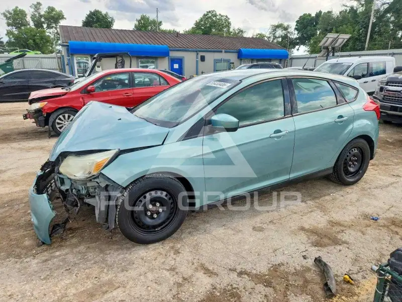 2012 Ford FOCUS photo