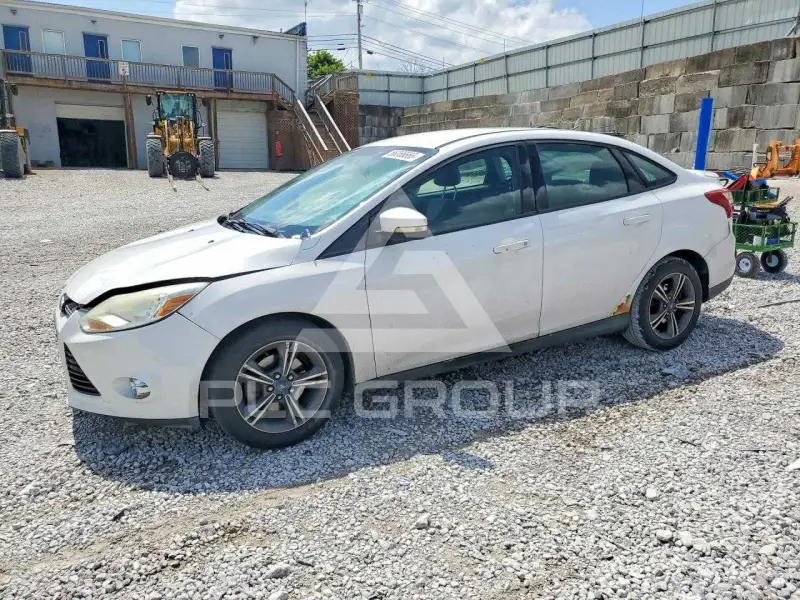 2012 Ford FOCUS photo