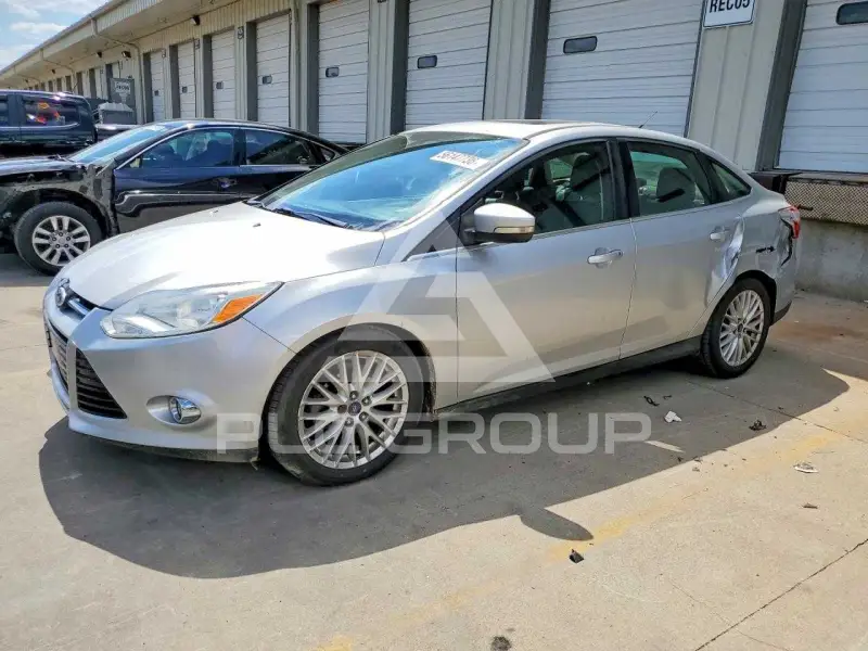 2012 Ford FOCUS фото