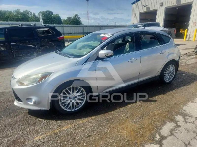 2012 Ford FOCUS фото