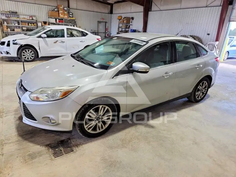 2012 Ford FOCUS фото