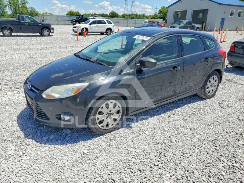 2012 Ford FOCUS photo