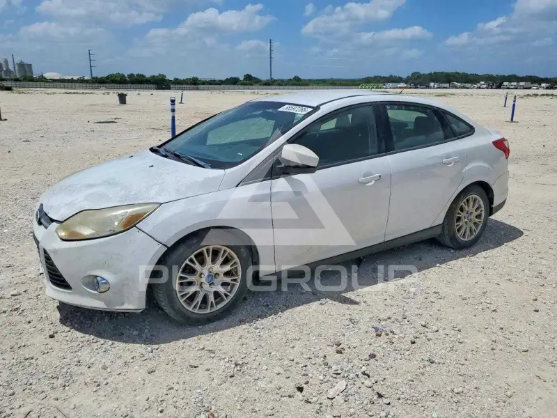 2012 Ford FOCUS фото
