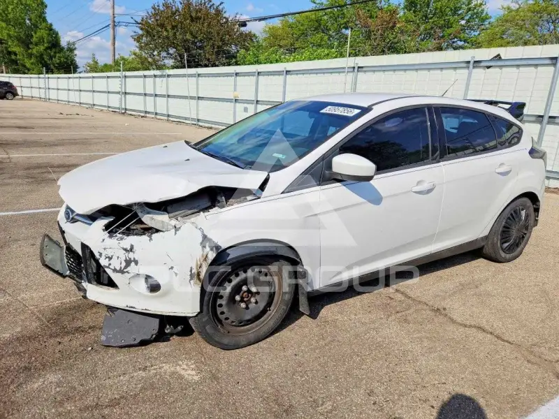 2012 Ford FOCUS фото