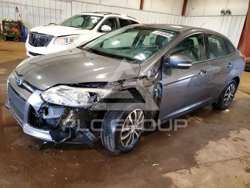 2012 Ford FOCUS фото