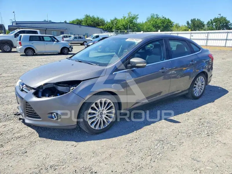 2012 Ford FOCUS фото