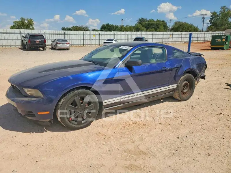 2012 Ford MUSTANG photo