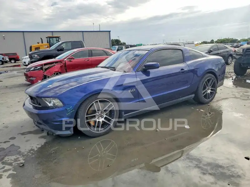 2012 Ford MUSTANG фото