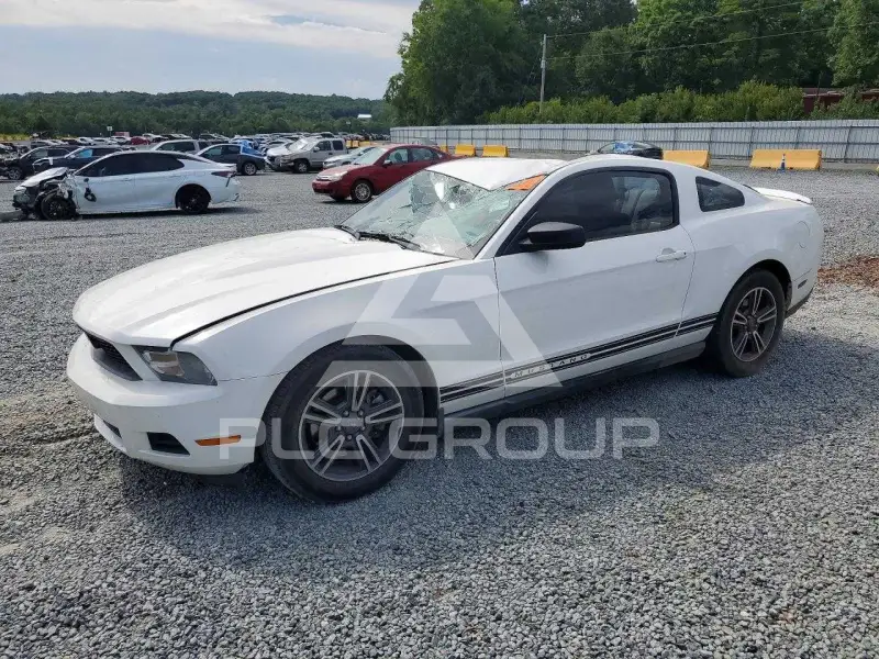 2012 Ford MUSTANG photo