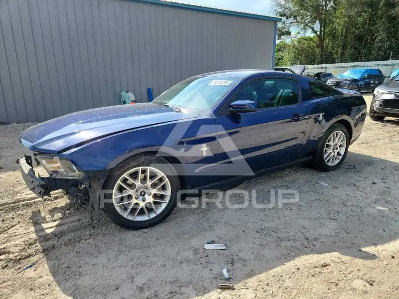 2012 Ford MUSTANG фото